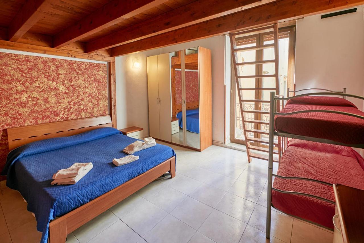 Centro Storico Rooms Gallipoli Exterior photo